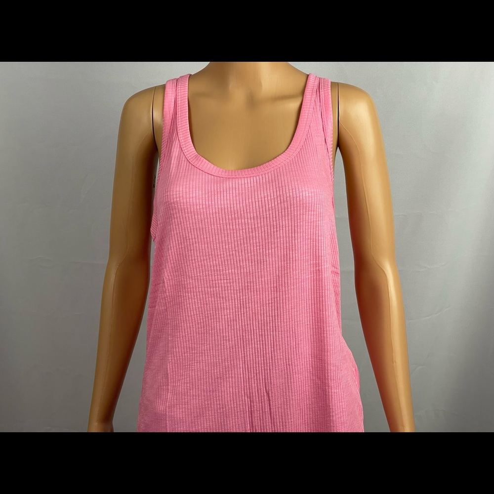 Solid Ribbed Tank Top - Picture 7 of 8